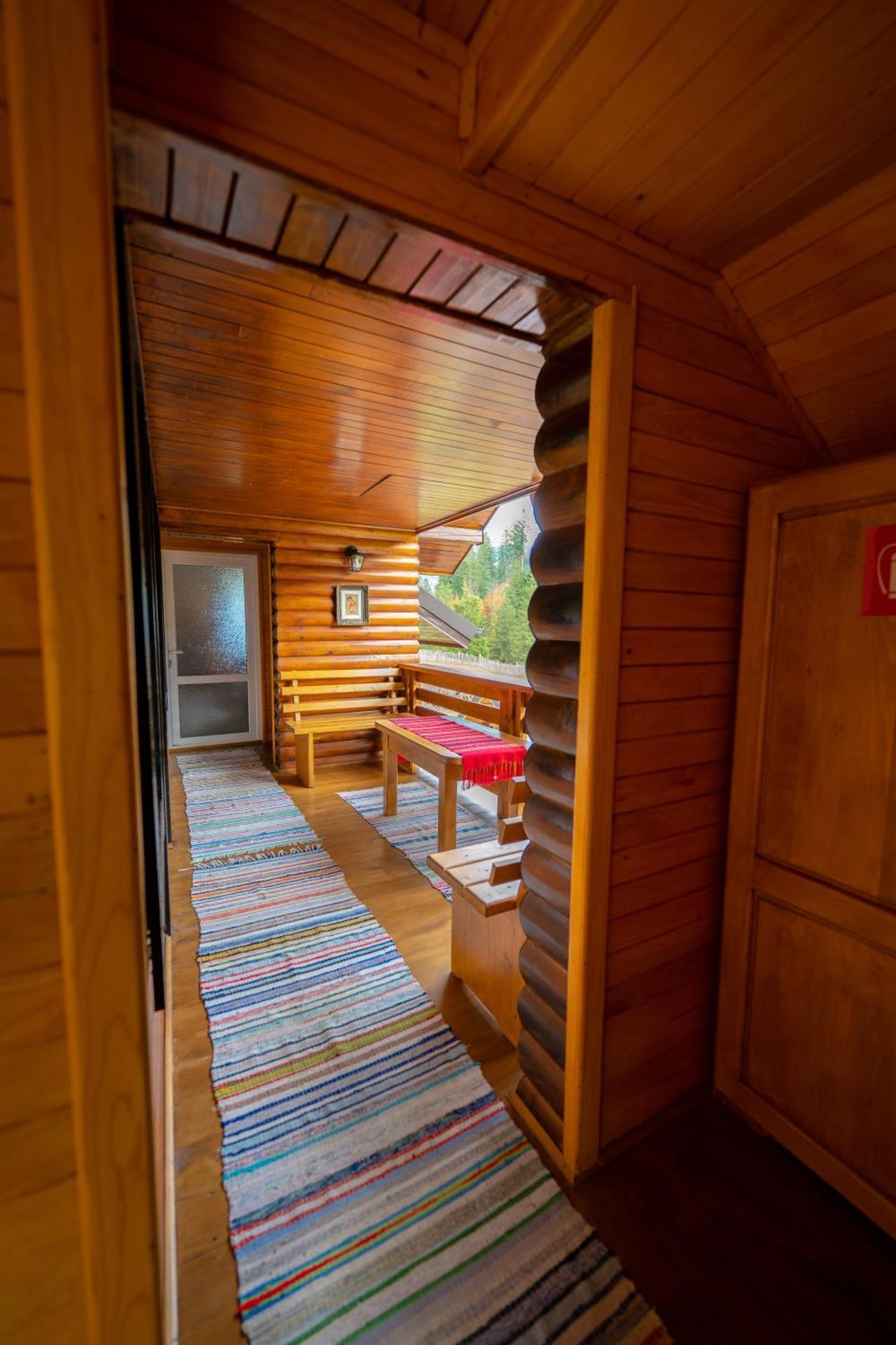 Cabana Tyf - Dreptu Poiana Teiului ภายนอก รูปภาพ